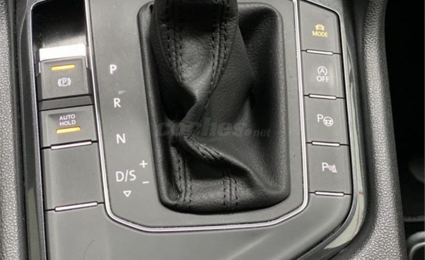 Volkswagen Tiguan Advance 2.0 TDI RLine dog 150CV  .