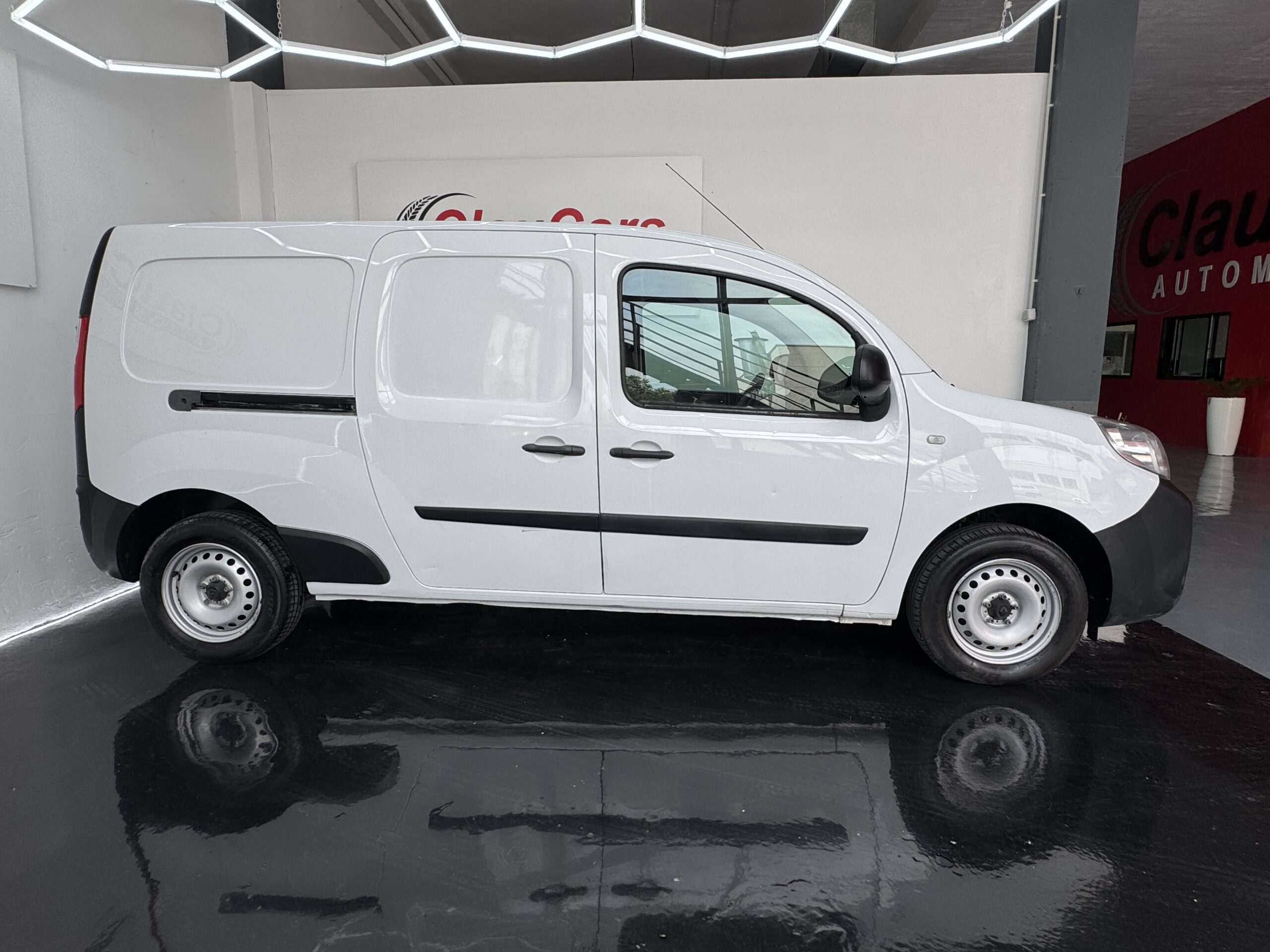 RENAULT KANGOO MAXI
