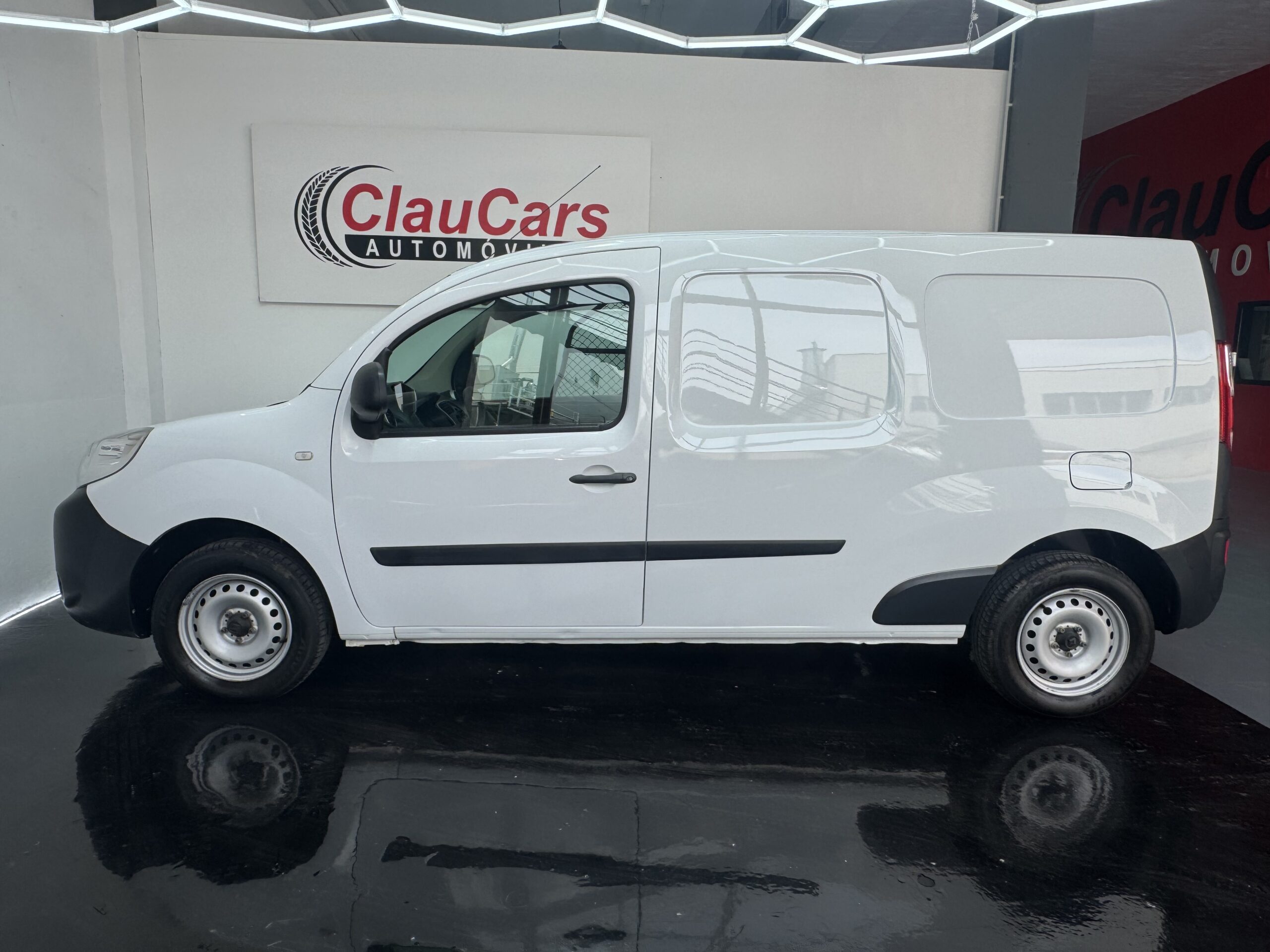 RENAULT KANGOO MAXI
